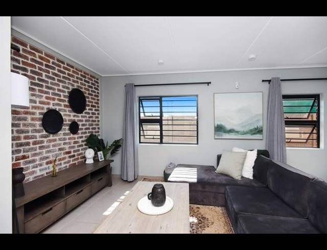 3 BEDROOM HOUSE FOR SALE IN LEOPARD’S REST